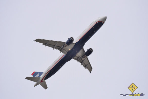 Airbus A321-211
